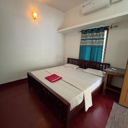 Marari diya homestay Mararikulam Luaran gambar