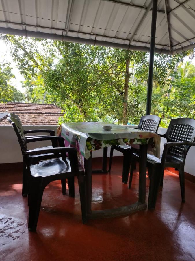 Marari diya homestay Mararikulam Luaran gambar